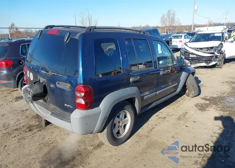 2005 Jeep Liberty Sport из США, поврежденный, VIN 1J4GL48K05W555628